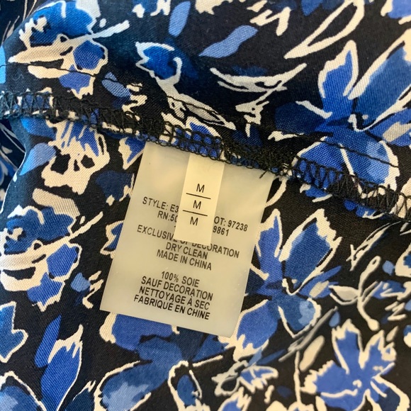 Elie Tahari Tunic Style Silk Blouse - Picture 2 of 9